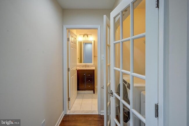 Building Photo - 7827 Crystal Brook Way