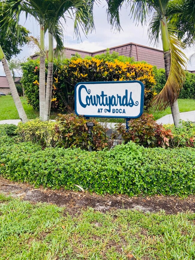 Primary Photo - 7506 Courtyard Run E