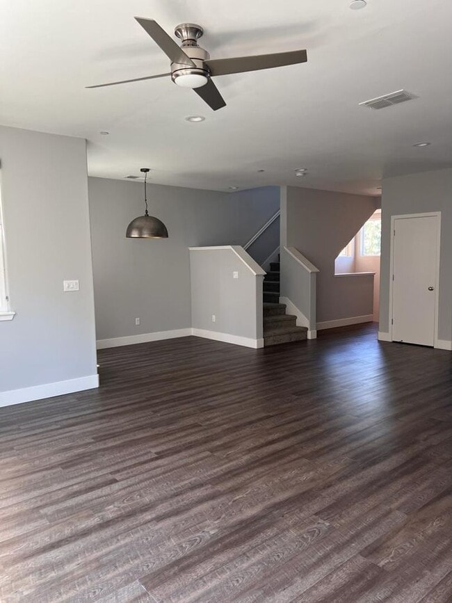 Building Photo - 1010 Mudpie Lane