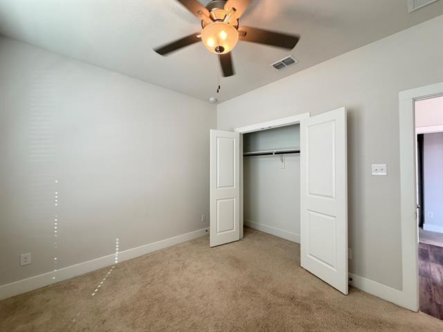 Building Photo - 613 Taylor Dr