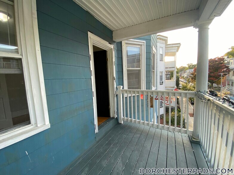 Building Photo - 203 Westville St
