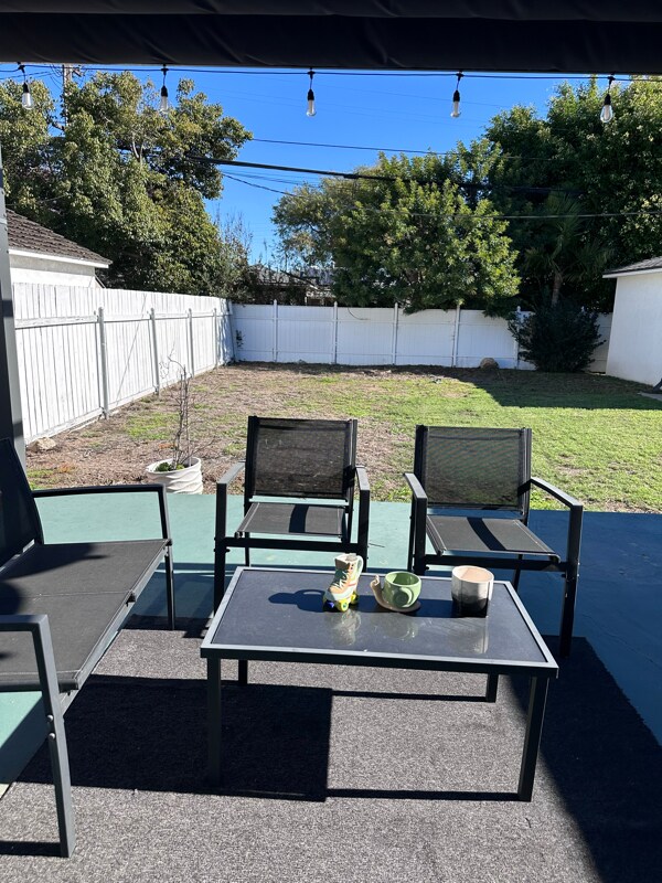 Building Photo - 3950 Cerritos Ave