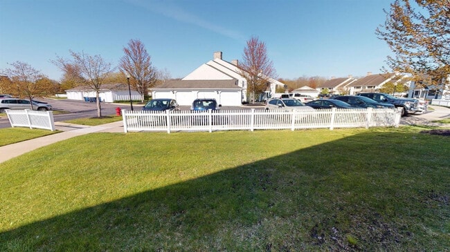 Building Photo - 2790 S Knightsbridge Cir