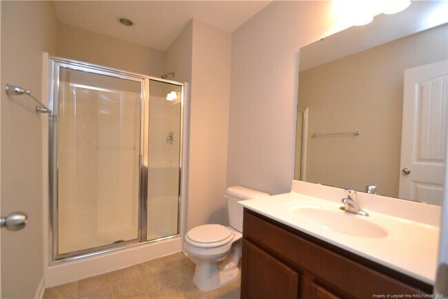 Building Photo - 327 Dove Cottage Ln