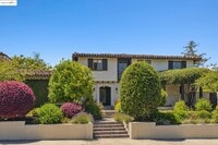 Building Photo - 160 Requa Rd