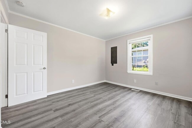 Building Photo - 608 N 16th St