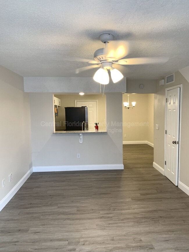 Building Photo - 12352 Fox Hound Ct