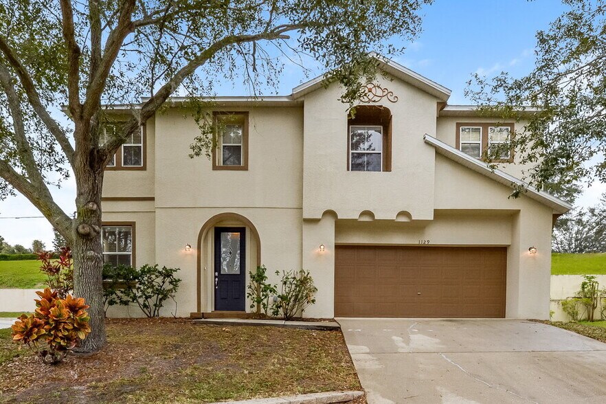 Primary Photo - 1129 Aqua Ln