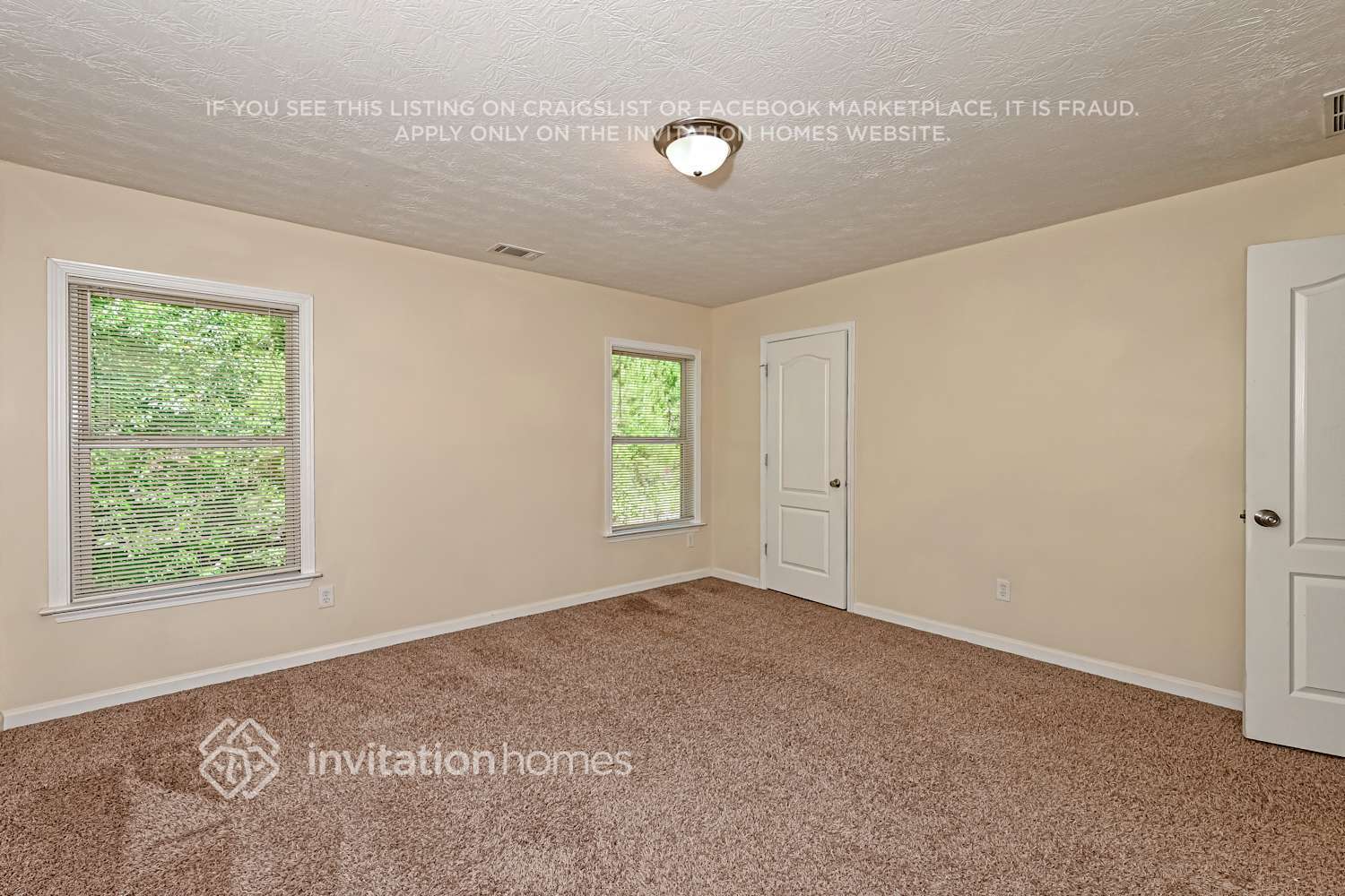 Building Photo - 2116 Leafmore Ct SE