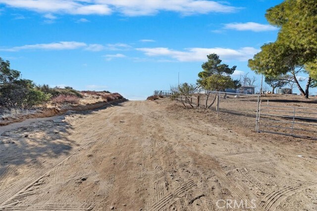 Building Photo - 60500 Indian Paint Brush Rd