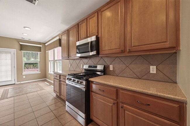 Building Photo - 4702 Autumn Orchard Ln