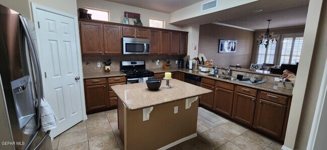 Building Photo - 7210 Longspur Drive