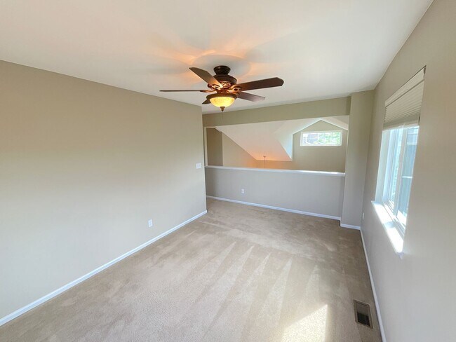 Building Photo - 7168 Prairie Wind Dr