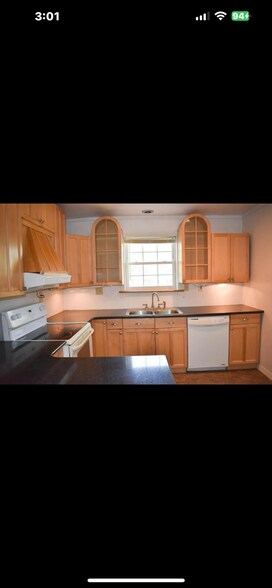 Building Photo - 5434 Tidewater Dr