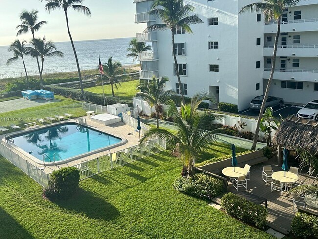 Building Photo - 1750 S Ocean Blvd