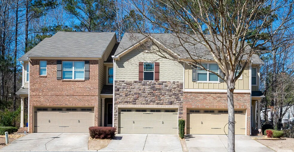 Building Photo - 209 Townview Dr