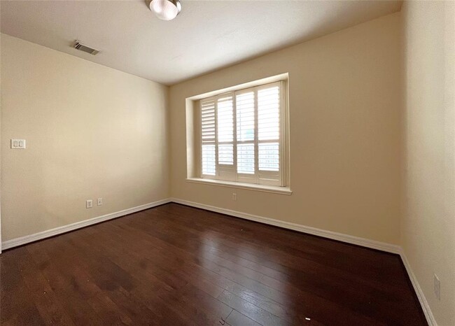 Building Photo - 5307 Riverstone Crossing Dr