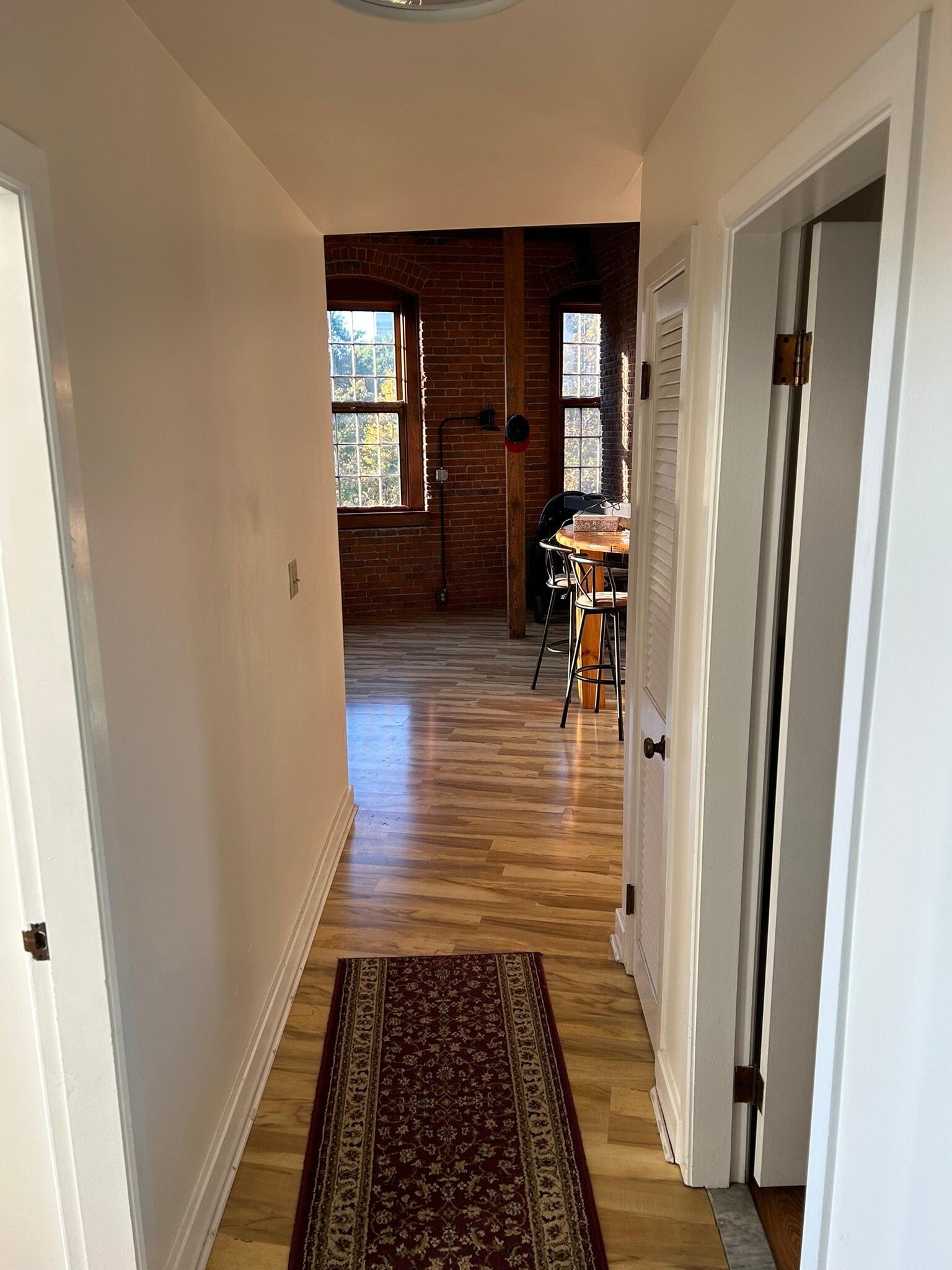 Building Photo - 555 S Water St