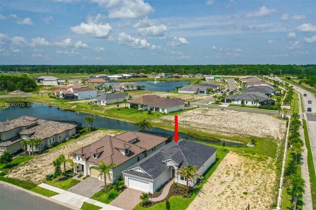 Building Photo - 3 Rio Vista Dr