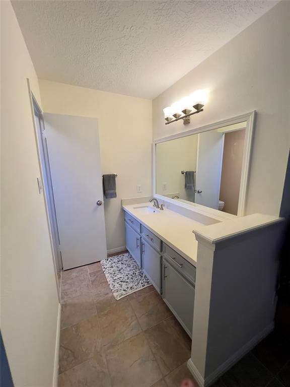 Building Photo - 510 Birdsong Dr