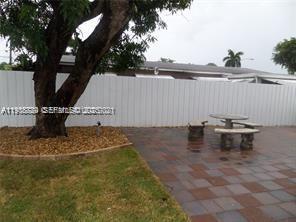 Building Photo - 6540 W 11th Ave