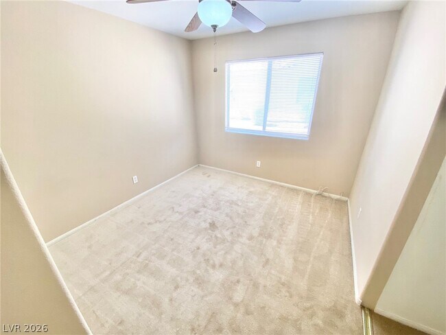 Building Photo - 4678 Carefree Dr