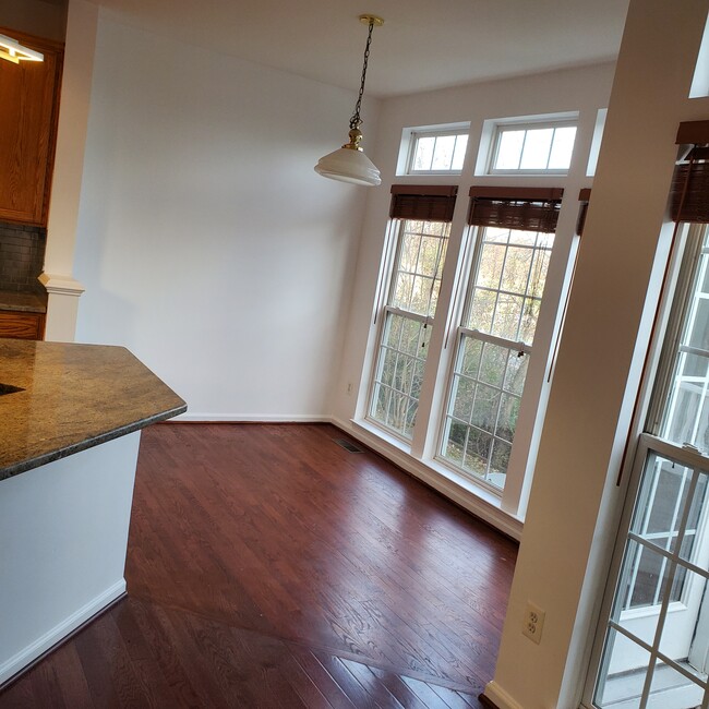 Building Photo - 22045 Chelsy Paige Sq