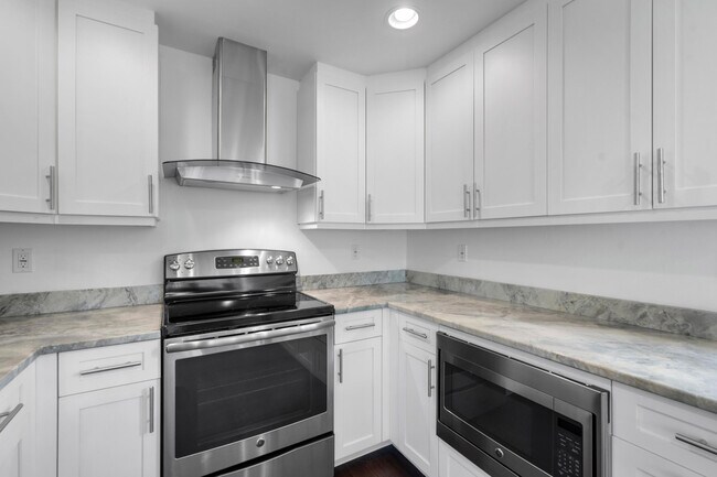 Building Photo - 13388 Polo 201 Rd