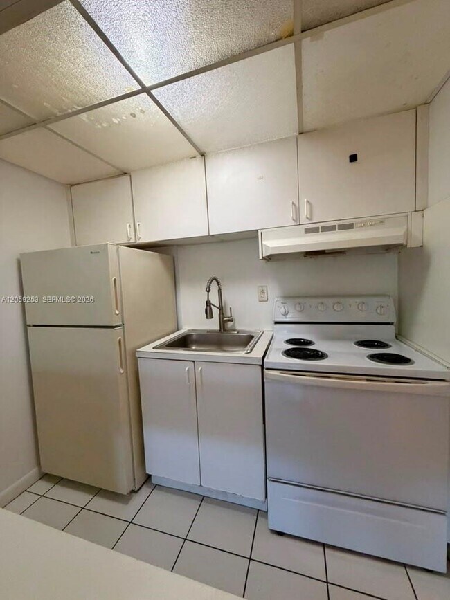 Building Photo - 291 NW 177th St