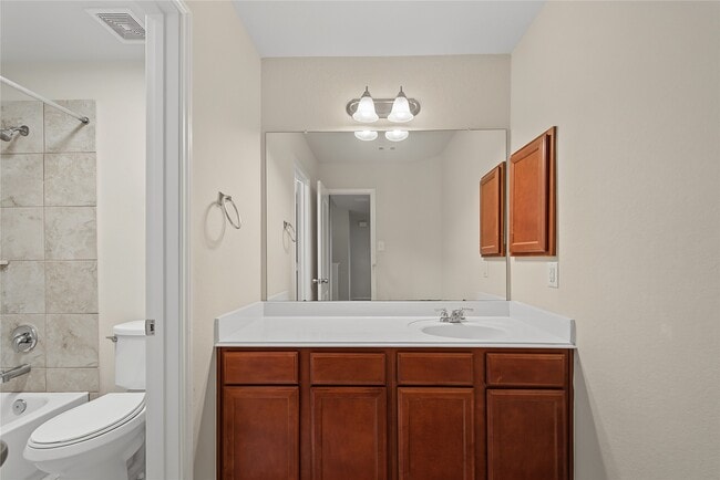 Building Photo - 18307 All Oak Trail