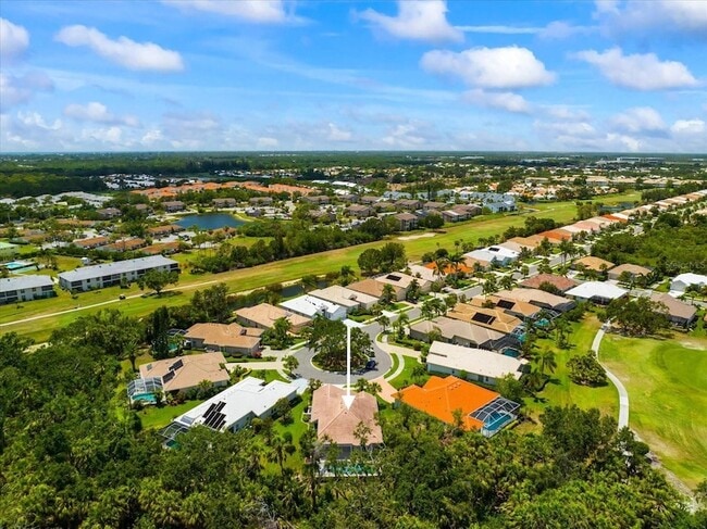 Building Photo - 542 Misty Pine Dr