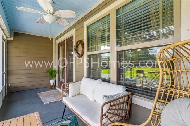 Building Photo - 8170 Tavira St