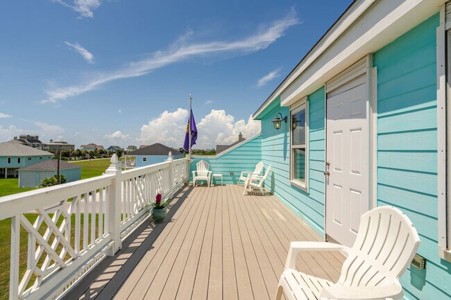 Building Photo - 814 Helen Blvd