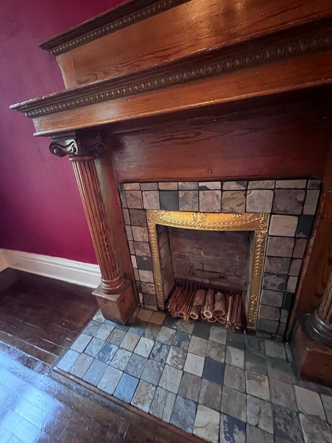 Building Photo - Historic District - Opelika