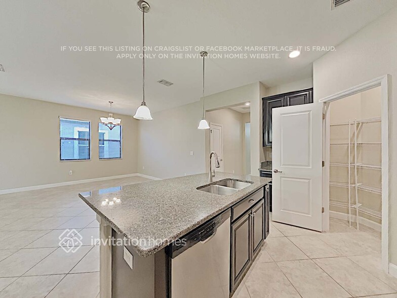 Building Photo - 11817 Valhalla Woods Dr