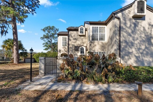 Building Photo - 1454 FARRINGDON Cir