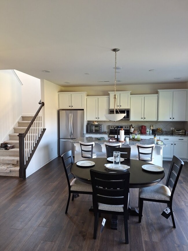 Building Photo - 494 Aspire Cir