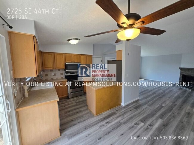 Building Photo - 2725 SE 44th Ct