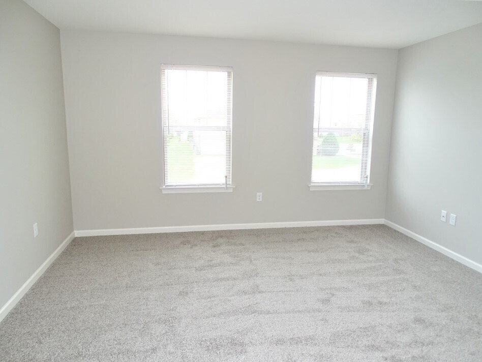 Building Photo - 52 Michael Ln