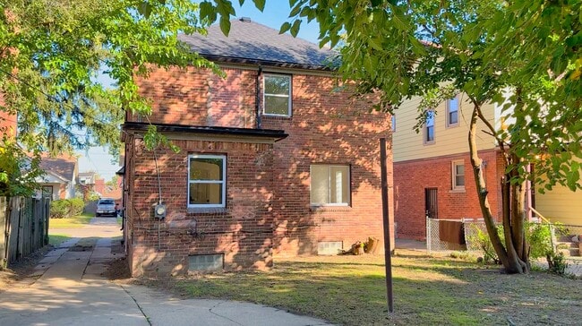 Building Photo - 14209 Prevost St