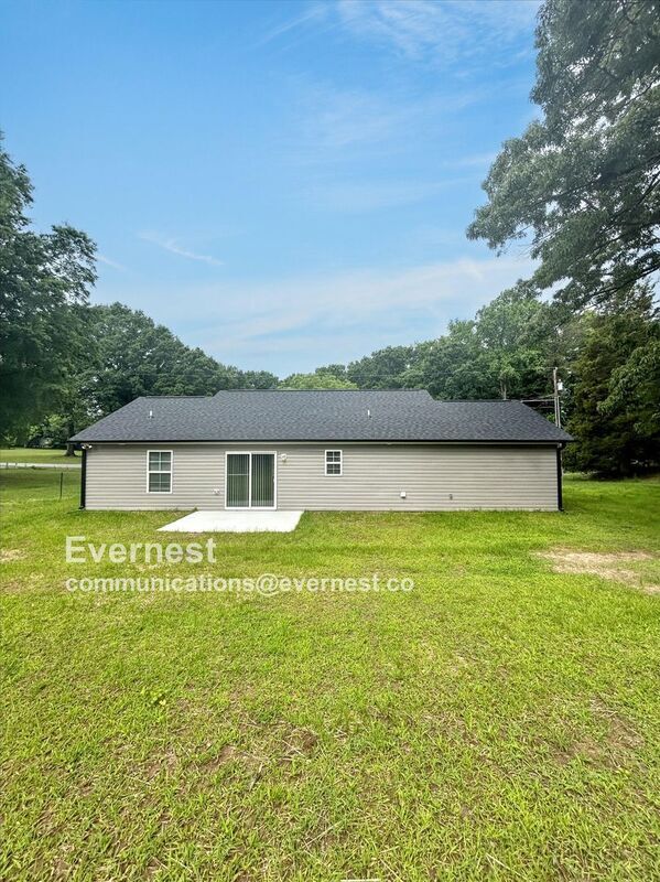 Building Photo - 1653 Reynolds Forest Dr