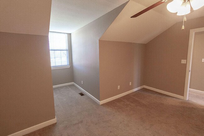 Building Photo - 4802 Edenton Blvd