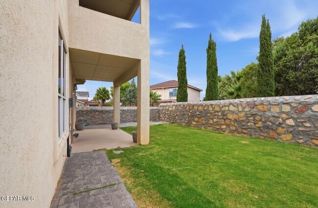 Building Photo - 9900 Marine Cir