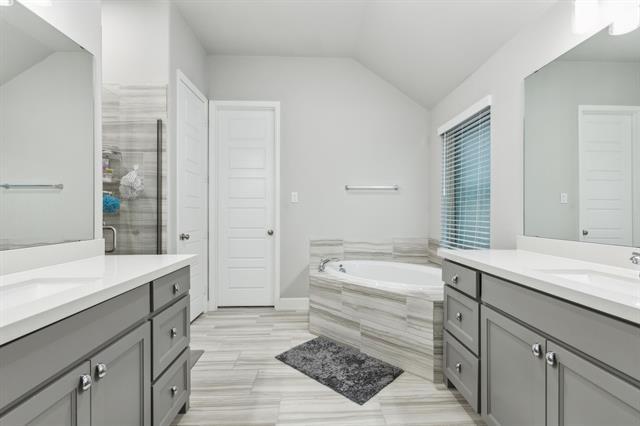 Building Photo - 2432 Preakness Pl
