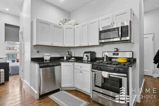 Building Photo - 1 bedroom in Brooklyn NY 11216
