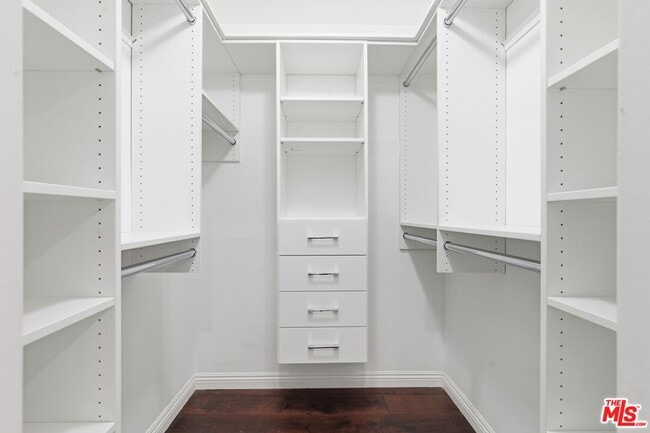 Building Photo - 2018 Griffith Park Blvd