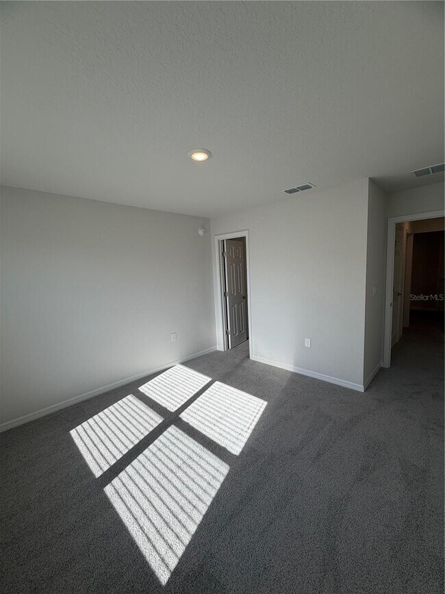 Building Photo - 5754 Anders Wy