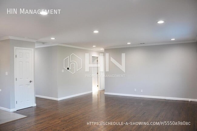 Building Photo - 5756 Antone Rd