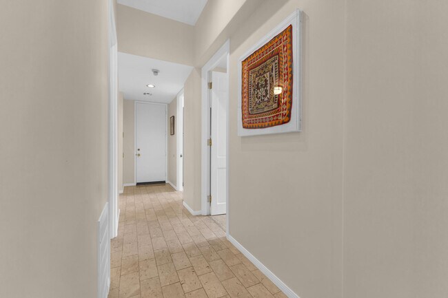 Building Photo - 75273 Spyglass Dr