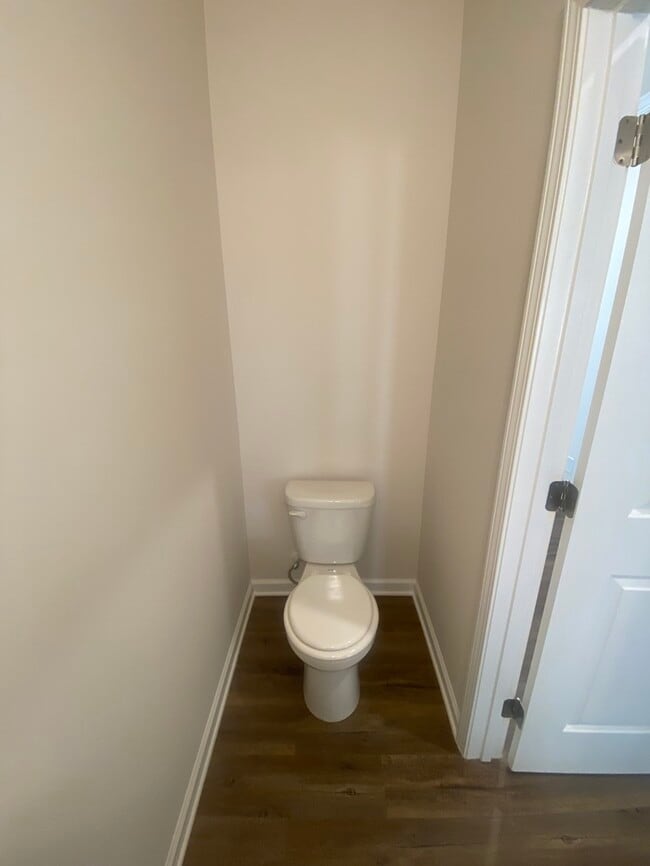 Building Photo - 28 Russet Wy